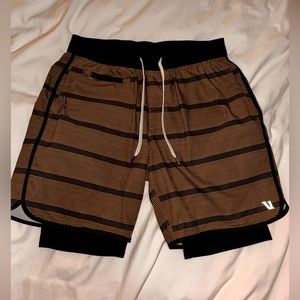 Vuori Stockton short